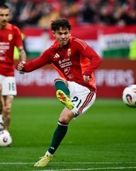 开云体育-1000万欧，天空：伯恩茅斯就签下托特与费伦茨瓦罗斯达成协议