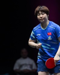 三线告捷冲冠！中国女乒21岁王牌大闪耀：蜕变当第三巨头？
