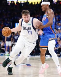 开云体育-NBA最大合同纪录明夏还将易主 东契奇可拿3.45亿